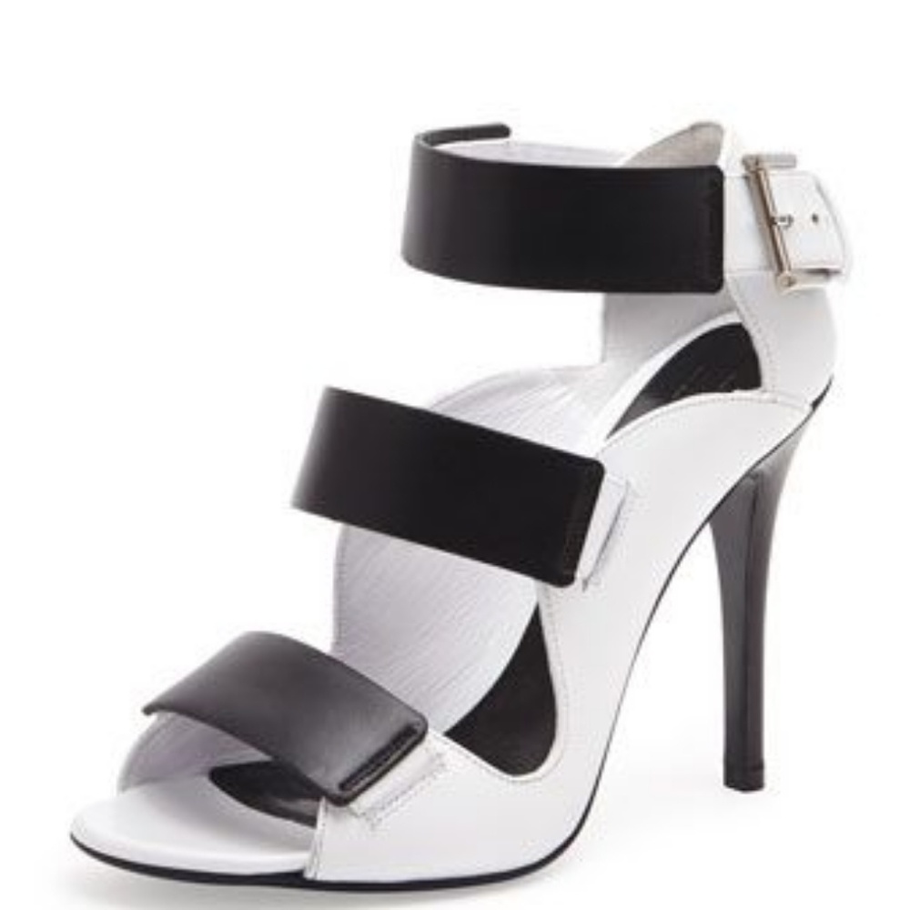 Alexander McQueen White and Black Strappy Leather Heeled Sandals - Picture 2 of 9